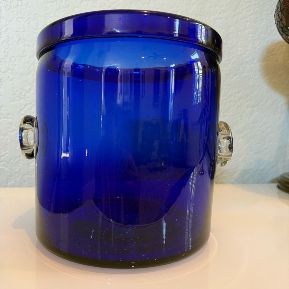 Large Vintage Hand Blown Glass
Cobalt Blue Champagne or Ice
Bucket